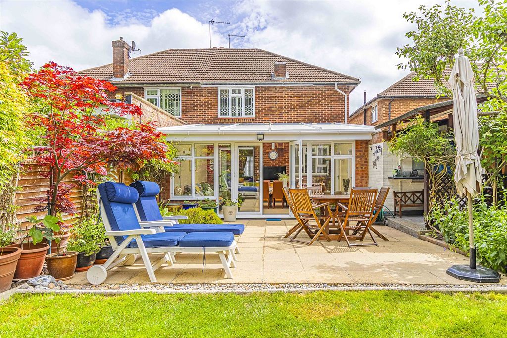 Property photo 3 of 27 Picture No. 31