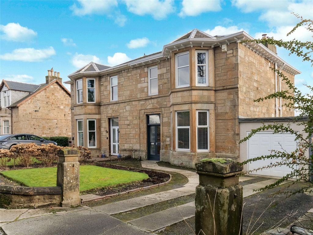 Property photo 1 of 31 Picture No. 01