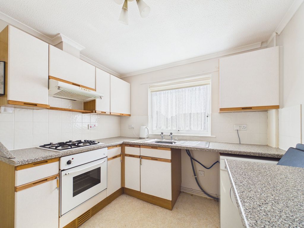 Property photo 3 of 14