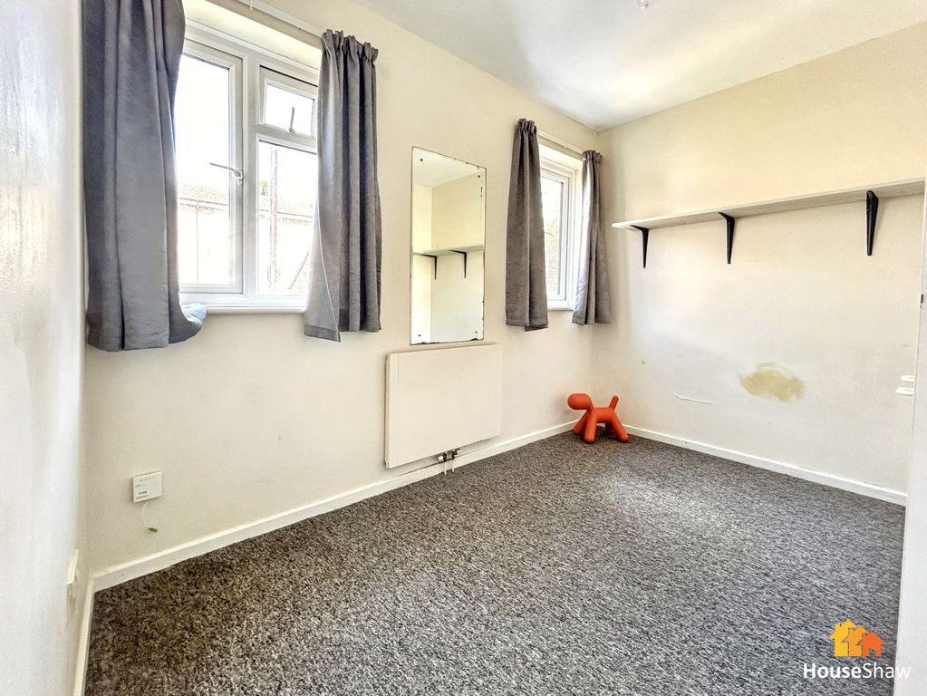 Additional image 7 of 2 bed flat for saleWaterside, Chesham HP5