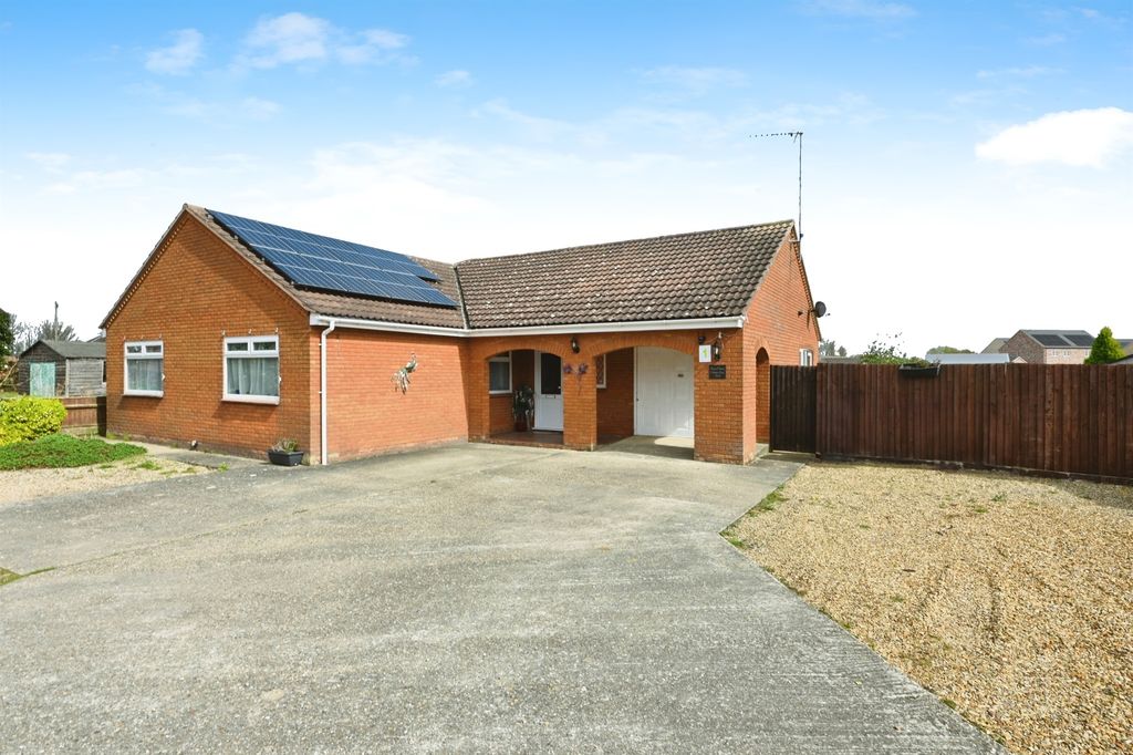 Property photo 1 of 14