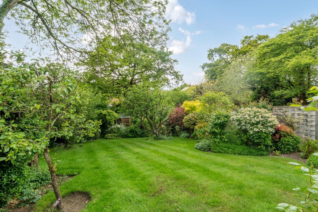 Property photo 3 of 25 Picture No. 20