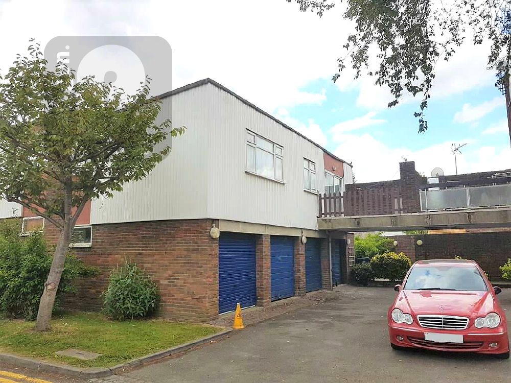 Property photo 1 of 18