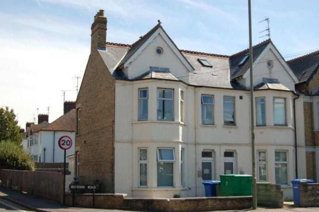 Property photo 1 of 14 Front