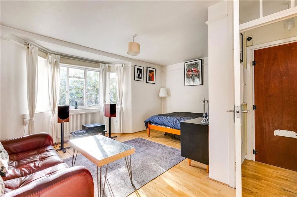 Property photo 3 of 6