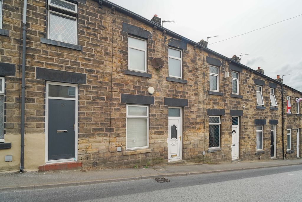 Property photo 2 of 4