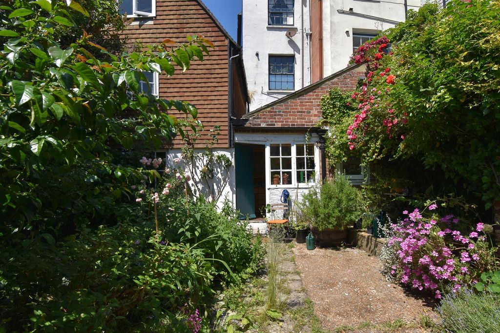 Property photo 1 of 30 Cottage