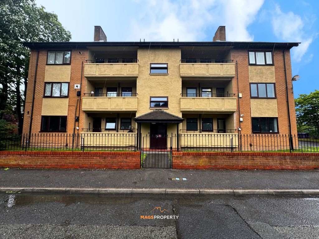 Property photo 1 of 7