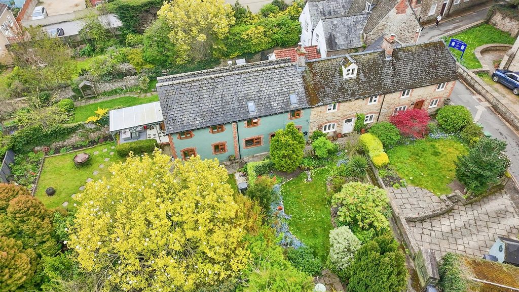 Property photo 1 of 24