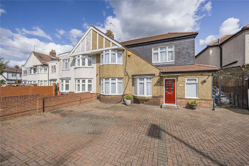 Property photo 1 of 21 Picture No. 04