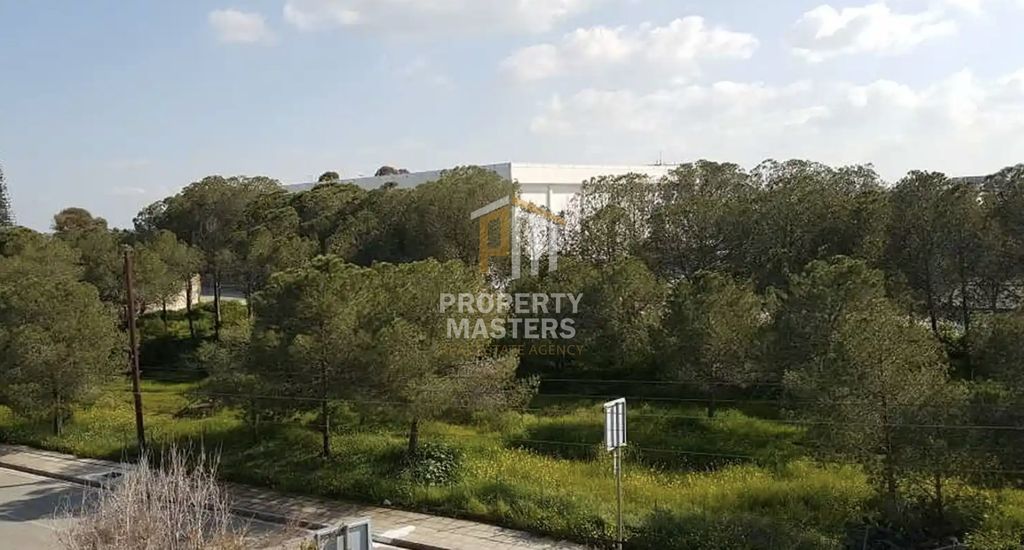 Property photo 2 of 2