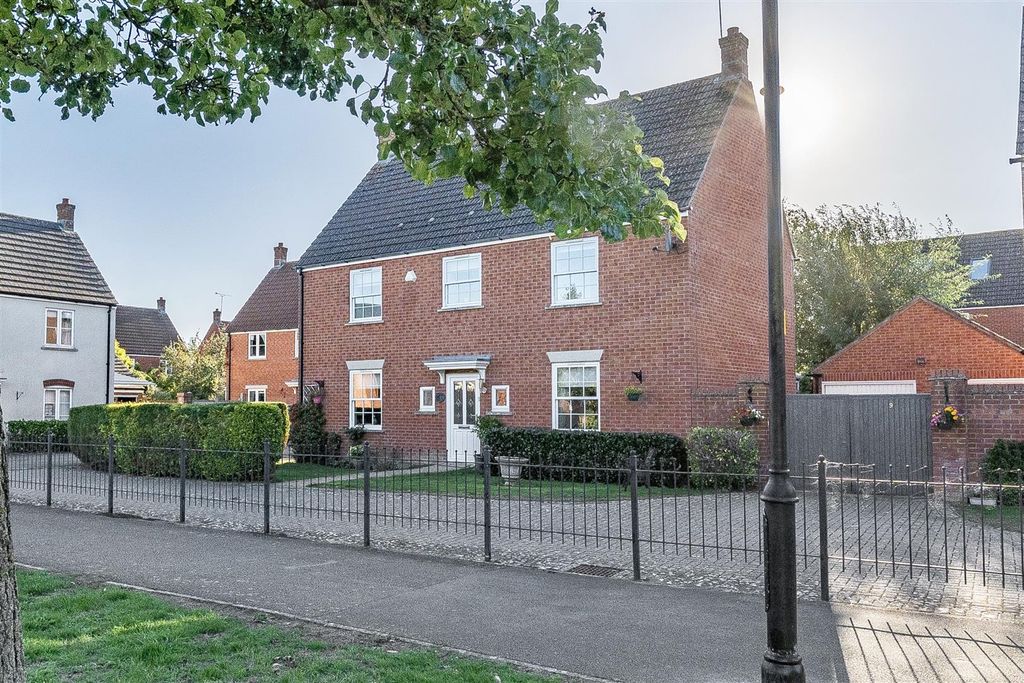 Property photo 1 of 21 7 Osmund Road Front Elevation.Jpg