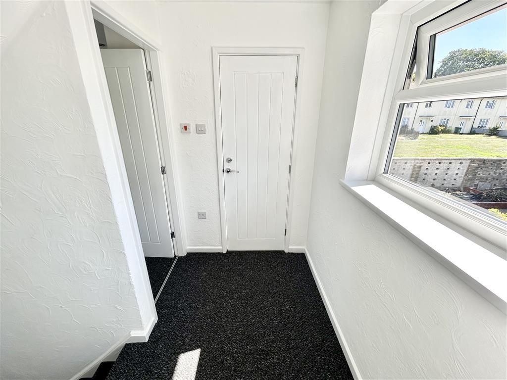 Property photo 3 of 10 Image