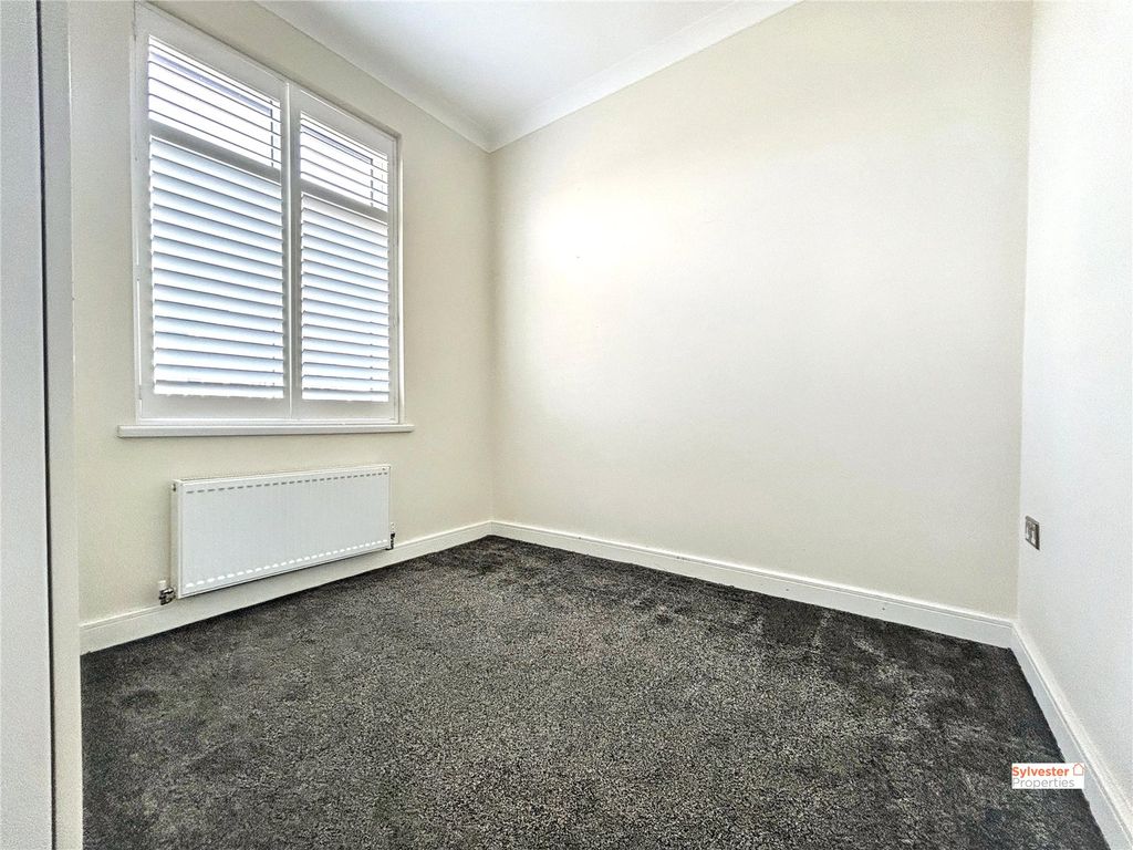 Property photo 3 of 17 Picture No. 31
