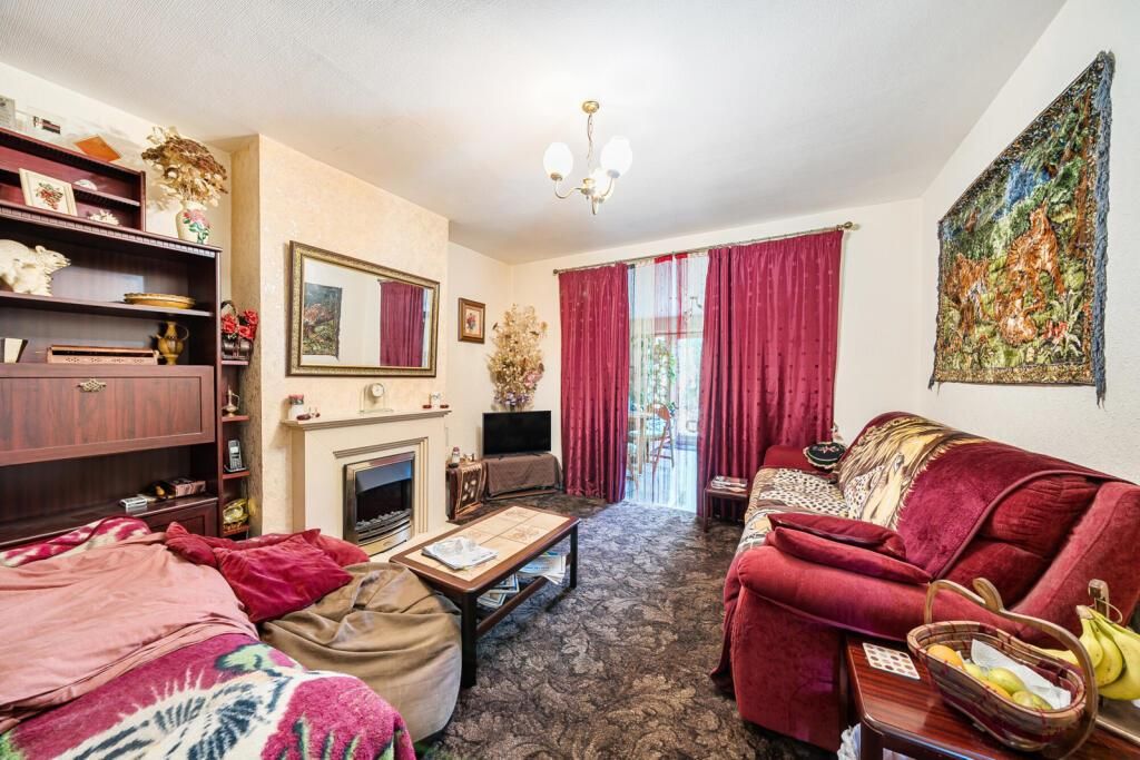 Property photo 2 of 18 Davidson Frost-Wellings, Dfw, Sitwell Grove, Stanm