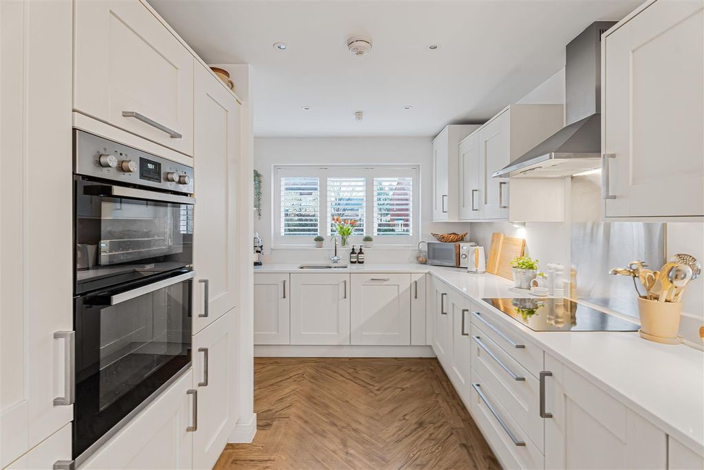 Property photo 2 of 27 19_70869.Jpg