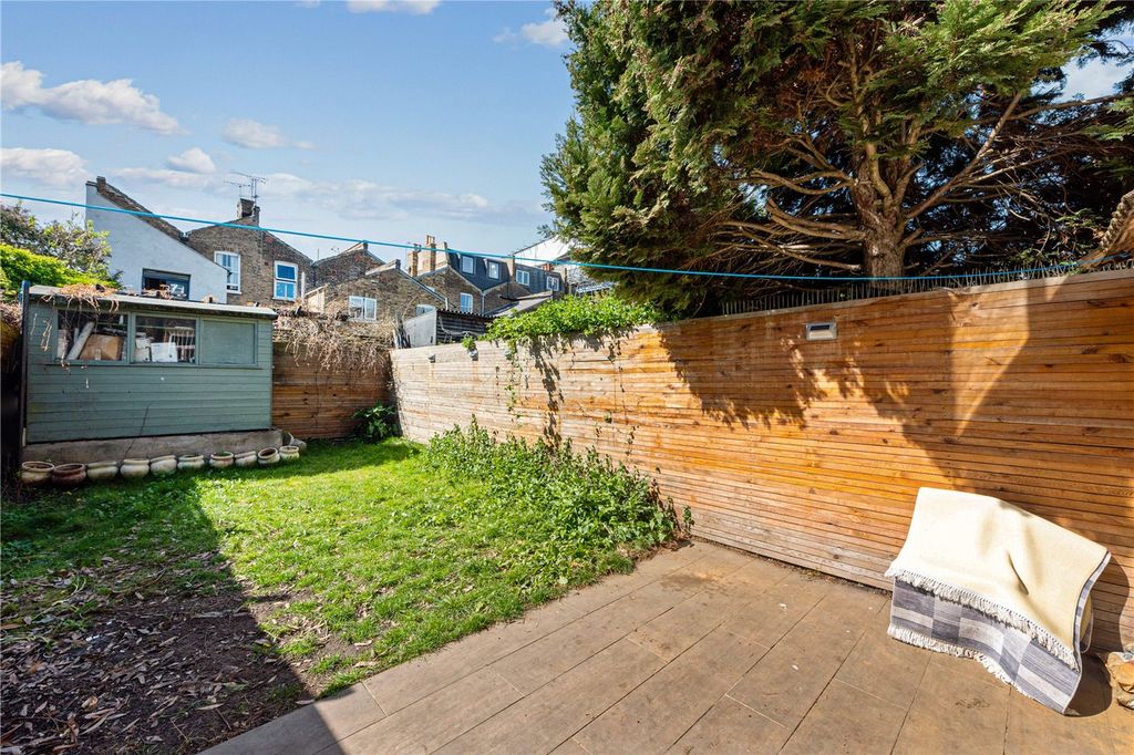 Property photo 3 of 12 Picture No. 04