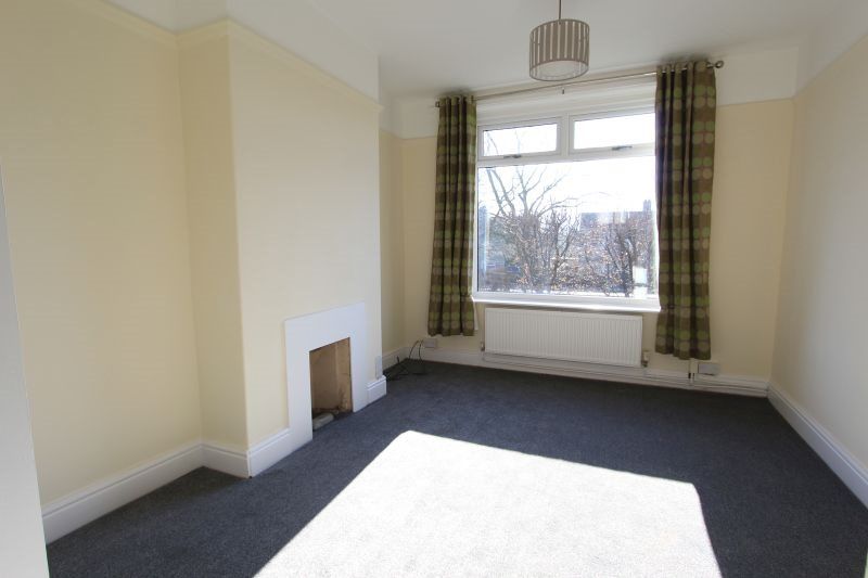 Property photo 2 of 10 Sitting Room