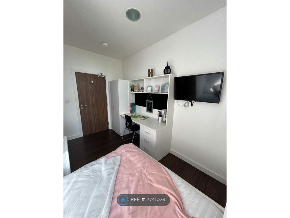 Property photo 2 of 12 Sample Bedroom Layout