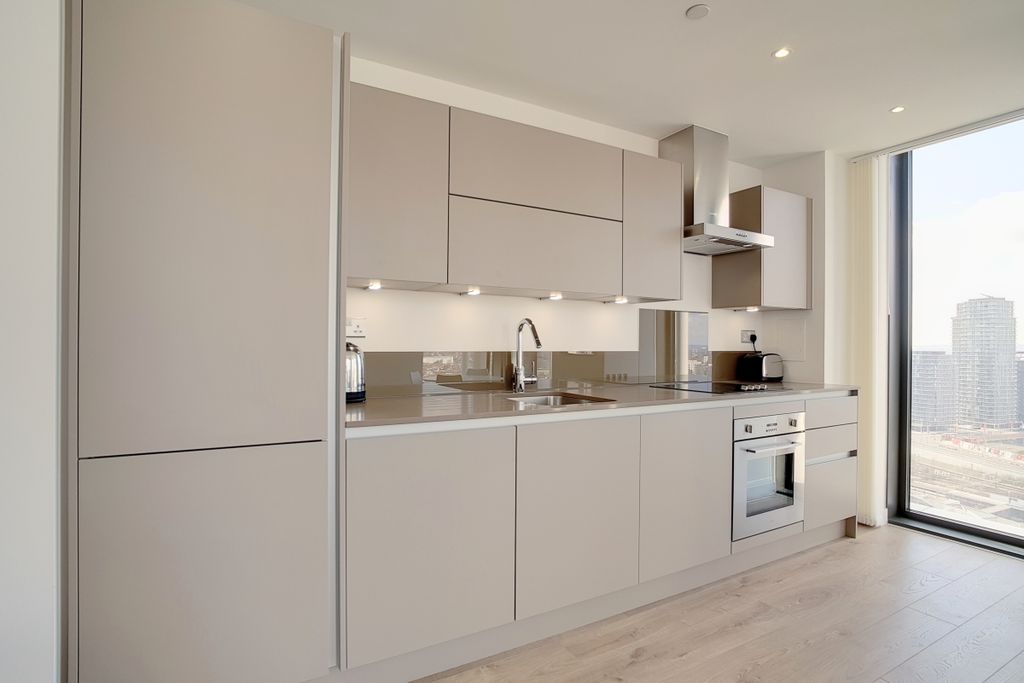 Property photo 2 of 16 10_Kitchen_Recept...