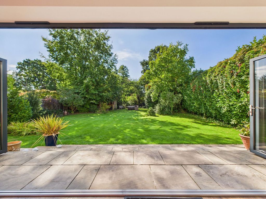 Property photo 2 of 41