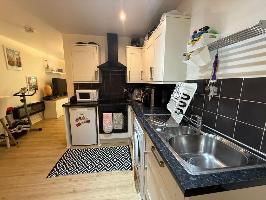 Property photo 3 of 10 Img_1597.Jpg