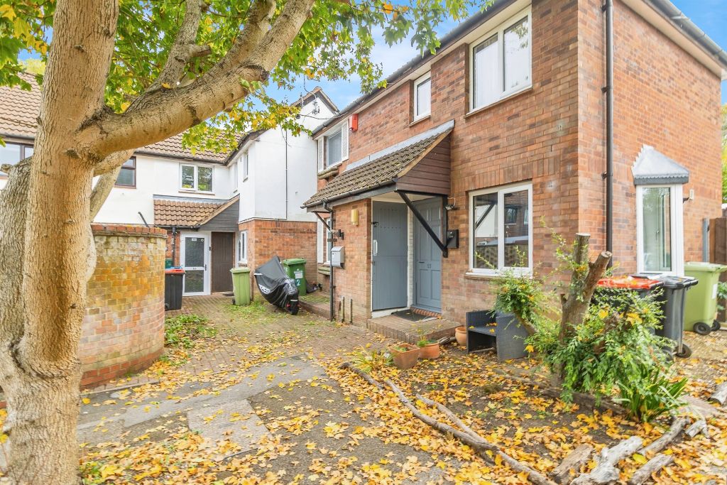 Property photo 1 of 17