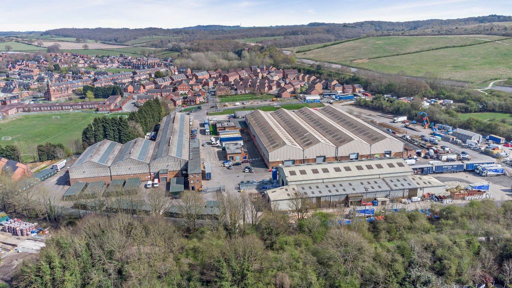 Property photo 1 of 5