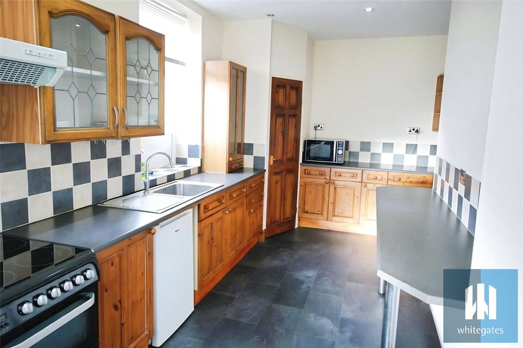 Property photo 2 of 12 Picture No. 05
