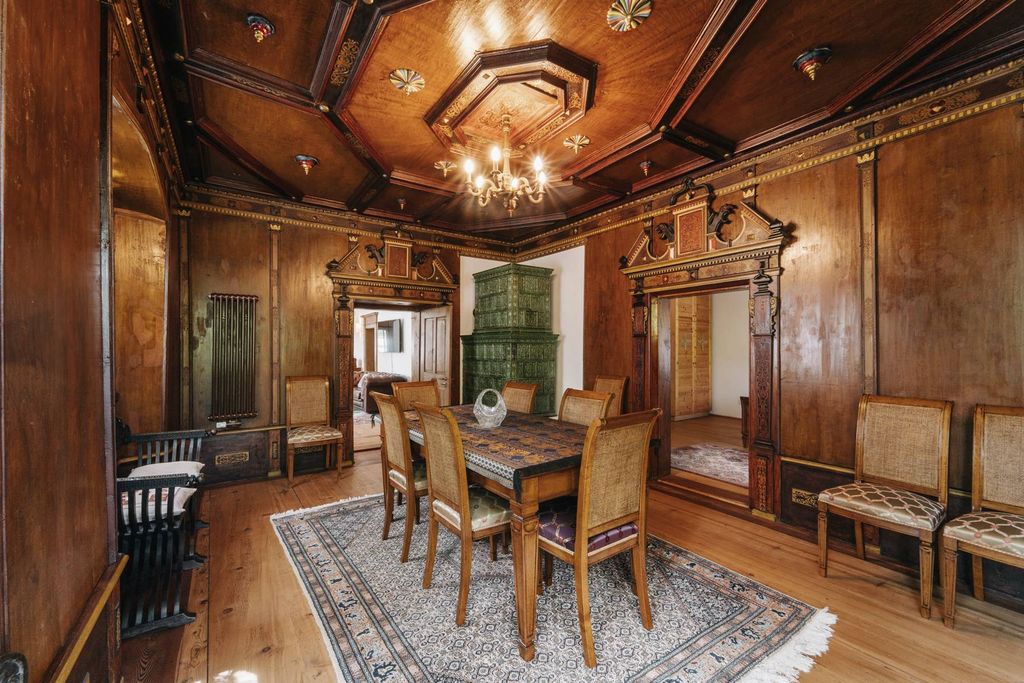 Property photo 1 of 27