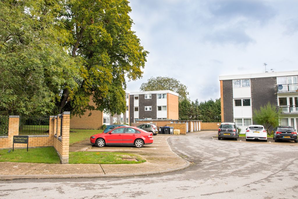 Property photo 3 of 14