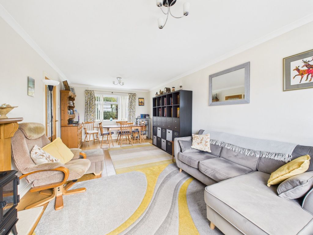 3 bed detached house for saleWesterley Close, Cinderford GL14 photo 5