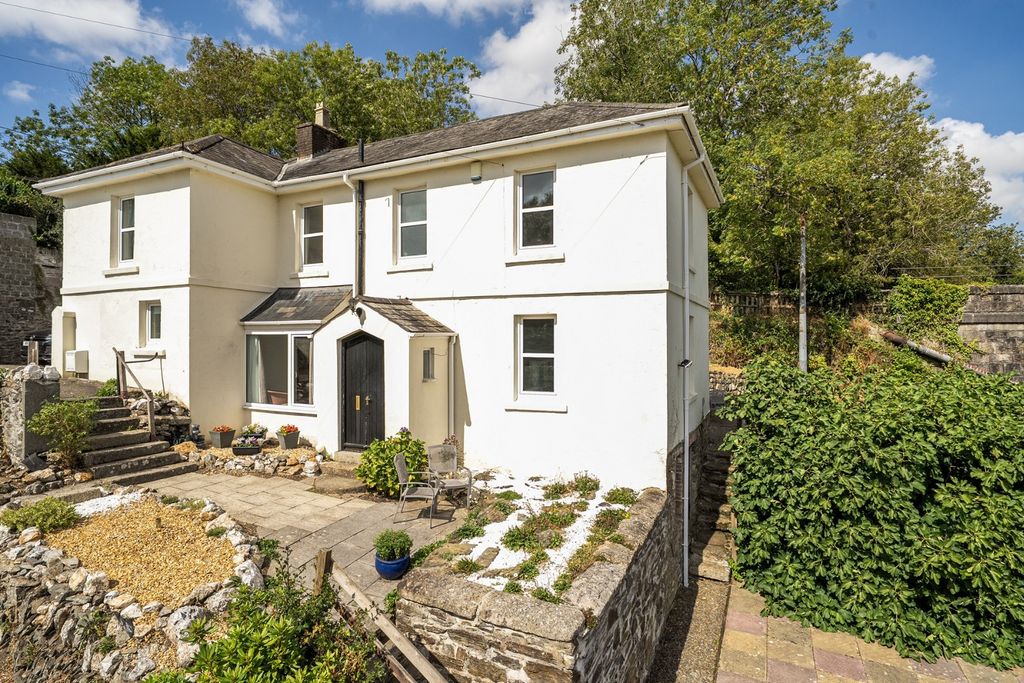 Property photo 1 of 16 5362611