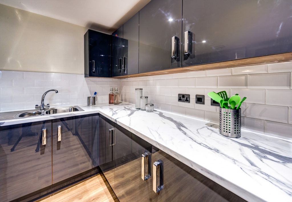 Property photo 1 of 11 Property Photo