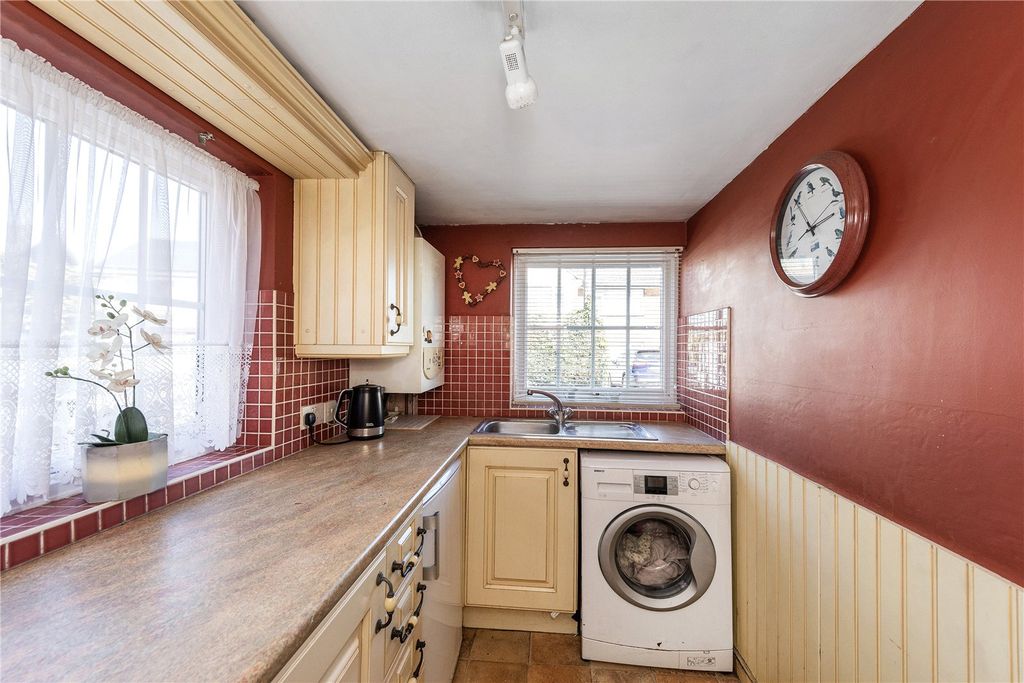 Property photo 2 of 17 Picture No. 03