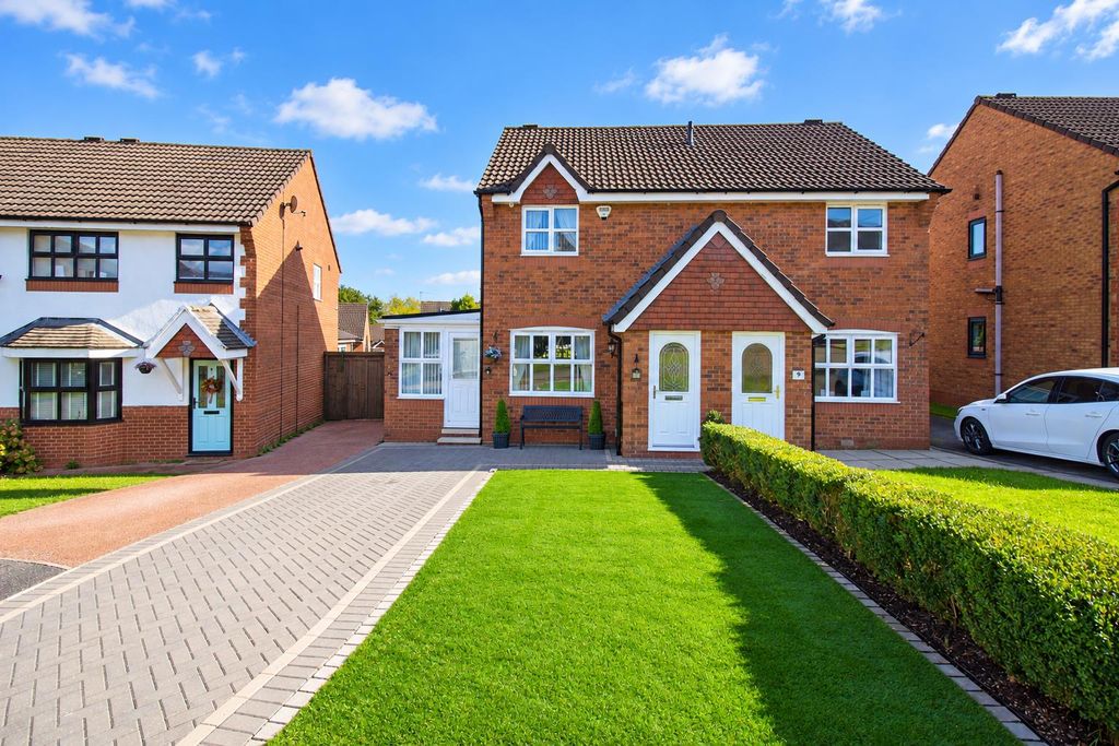 Property photo 1 of 12 1.Png