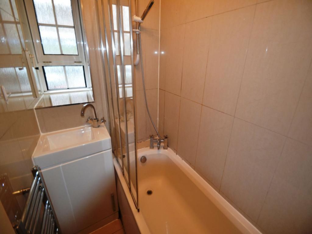 Property photo 3 of 5