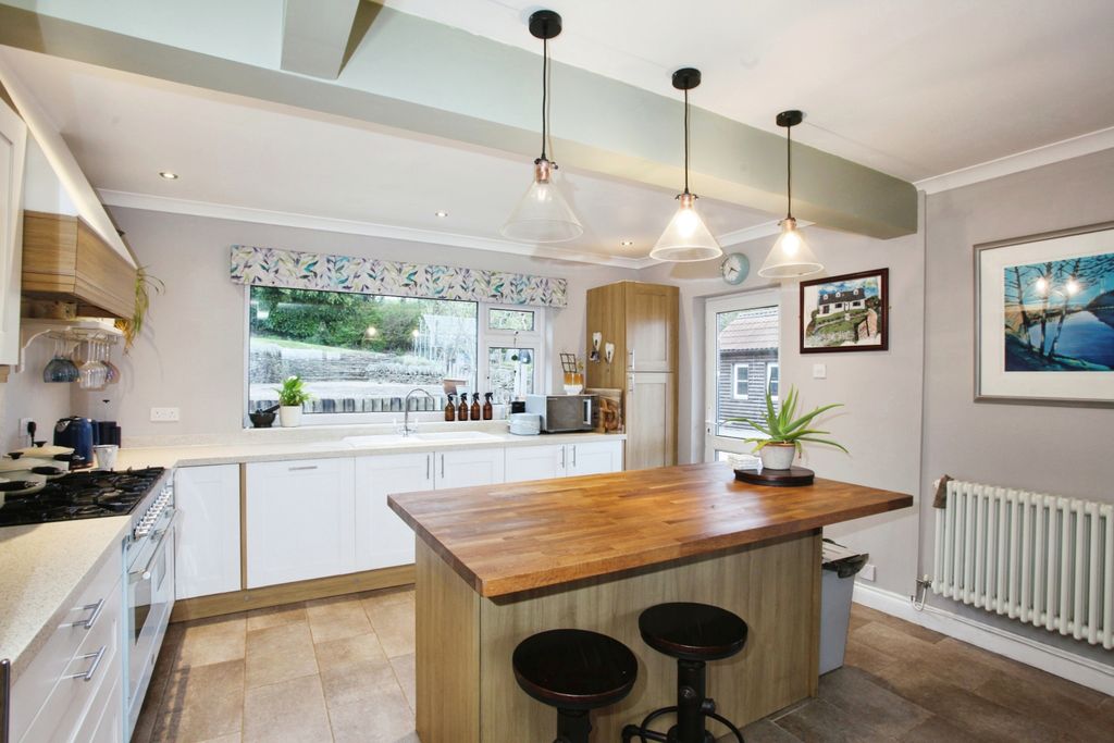 Property photo 2 of 20 Img_0090