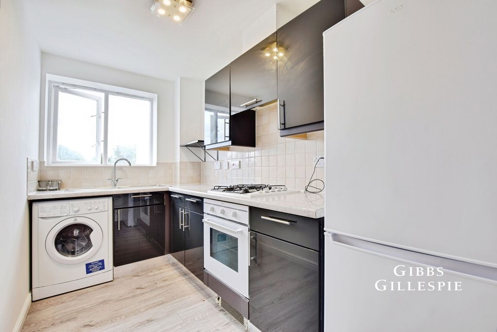 Property photo 2 of 13 Pbox-Img.Jpg