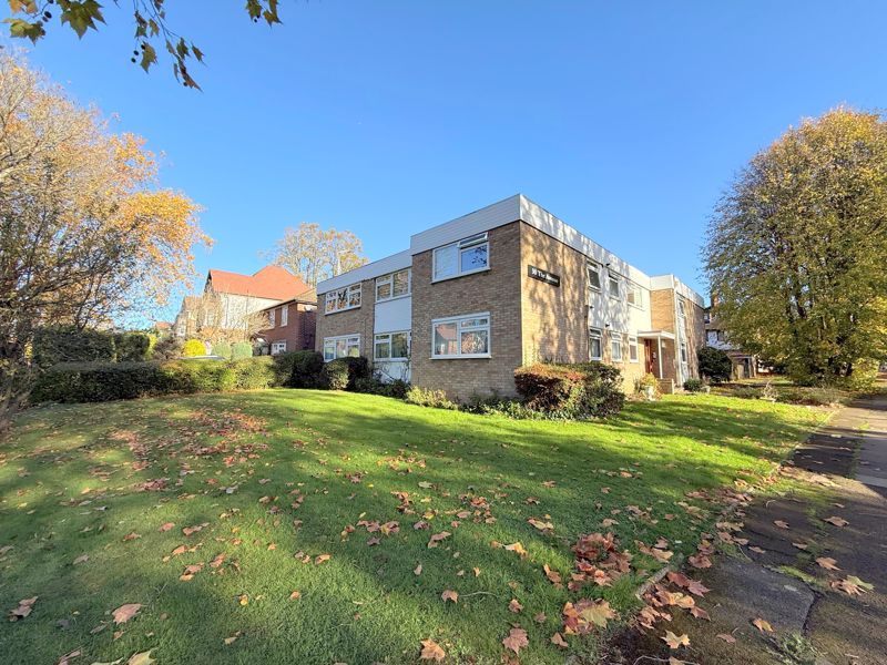 Property photo 1 of 8 Photo 9