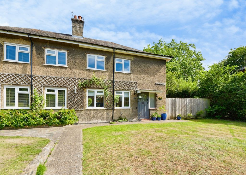 Property photo 1 of 13 Front View