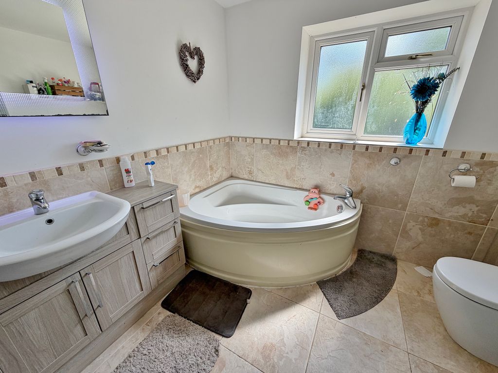 Additional image 18 of 6 bed detached house for saleFareham Park Road, Fareham PO15