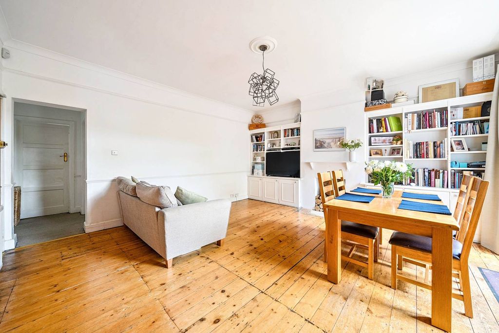 Property photo 2 of 16