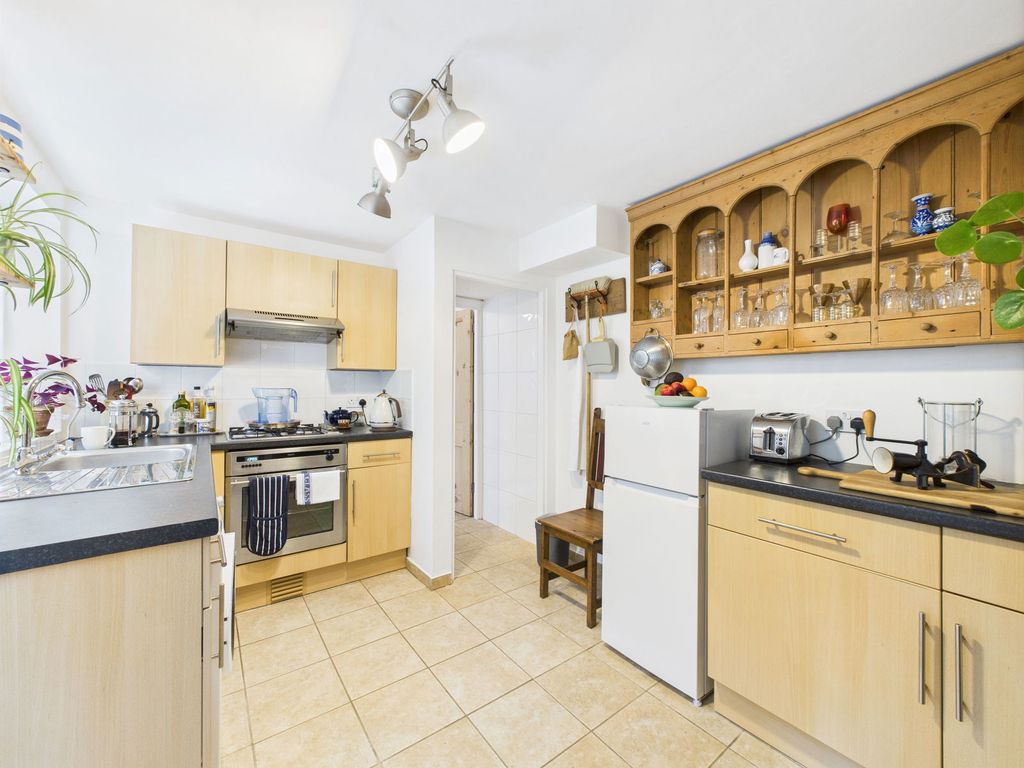 Property photo 3 of 13