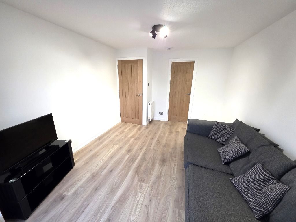 Property photo 3 of 12 Photo 3