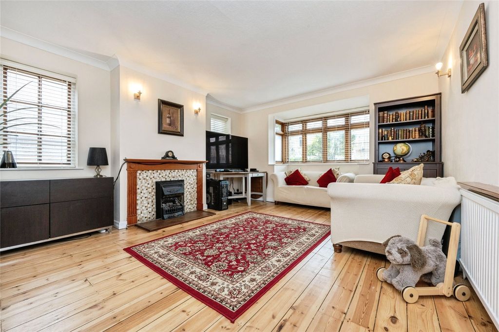Property photo 2 of 17 Picture No. 07