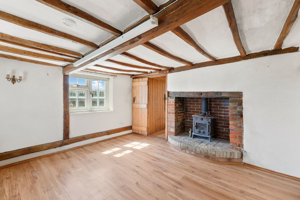 Property photo 2 of 18