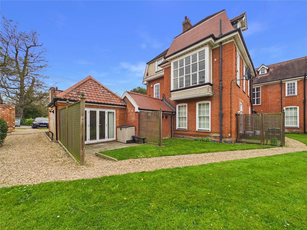 Property photo 1 of 10 Picture No. 35