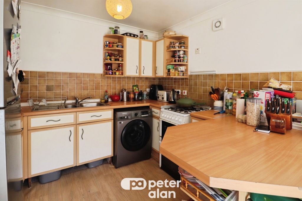 Property photo 3 of 29