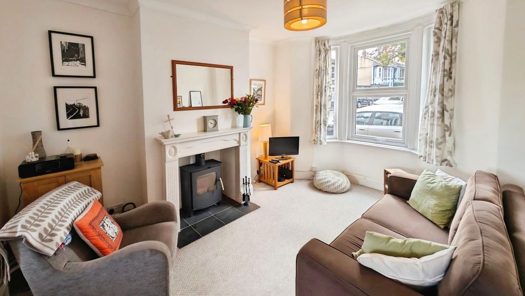 Property photo 3 of 28 6058A93B-Pxl_20251022_091941600.Jpg